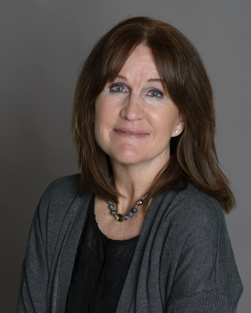 marcia hammer headshot image